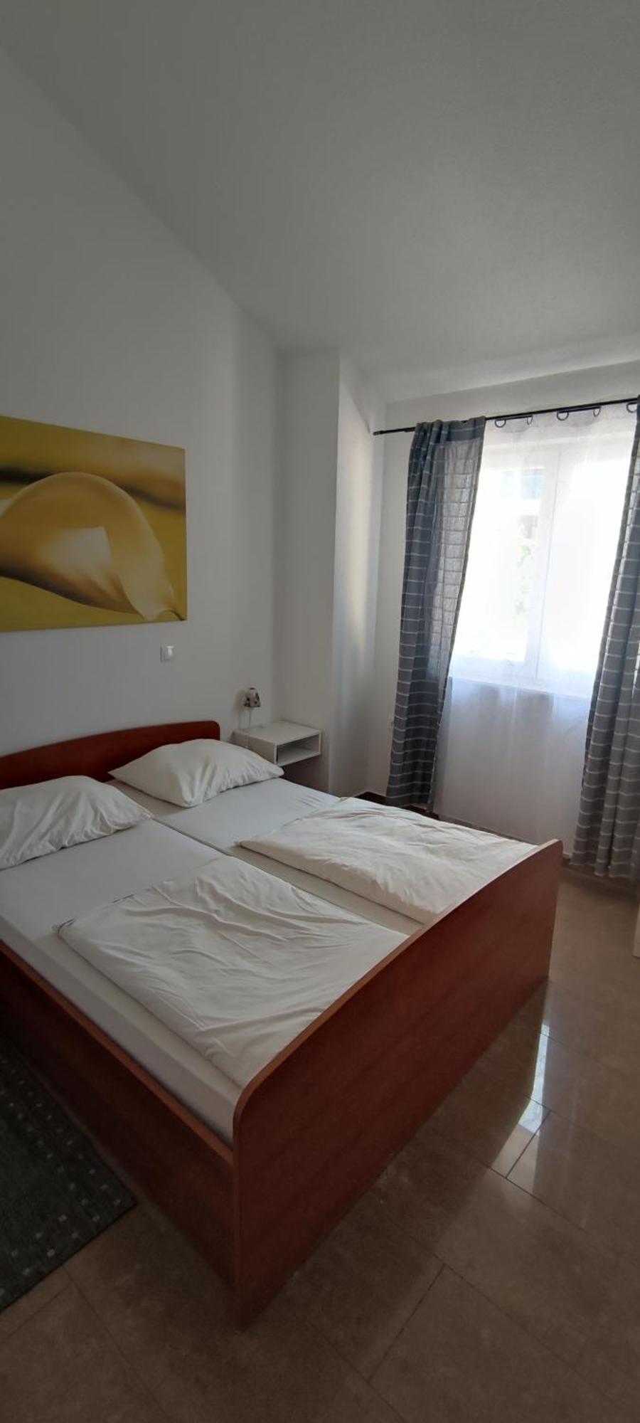 Apartments Vila Adrijana & Fitness Studio Wolf Bv Baska Voda Bagian luar foto